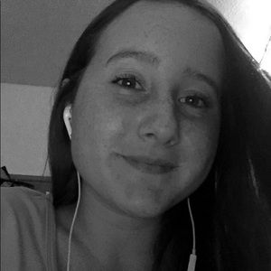 Meet your Posher, Brianna